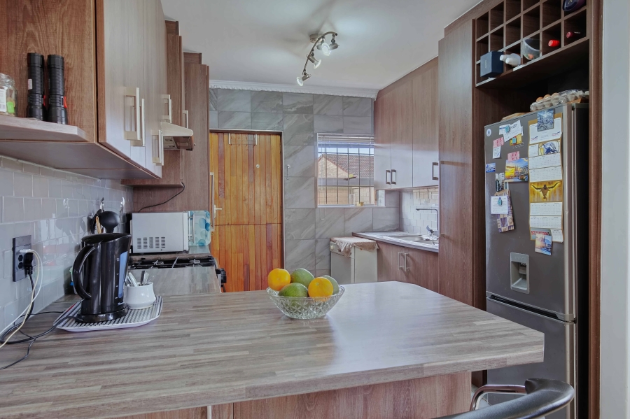 2 Bedroom Property for Sale in Parsonsvlei Eastern Cape